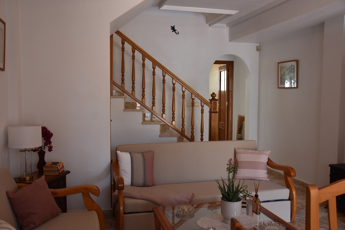 BUNGALOW DÚPLEX ORIENTACIÓN SUR CON SOLÁRIUM, JARDÍN, PISCINA Y PARKING COMUNITARIO