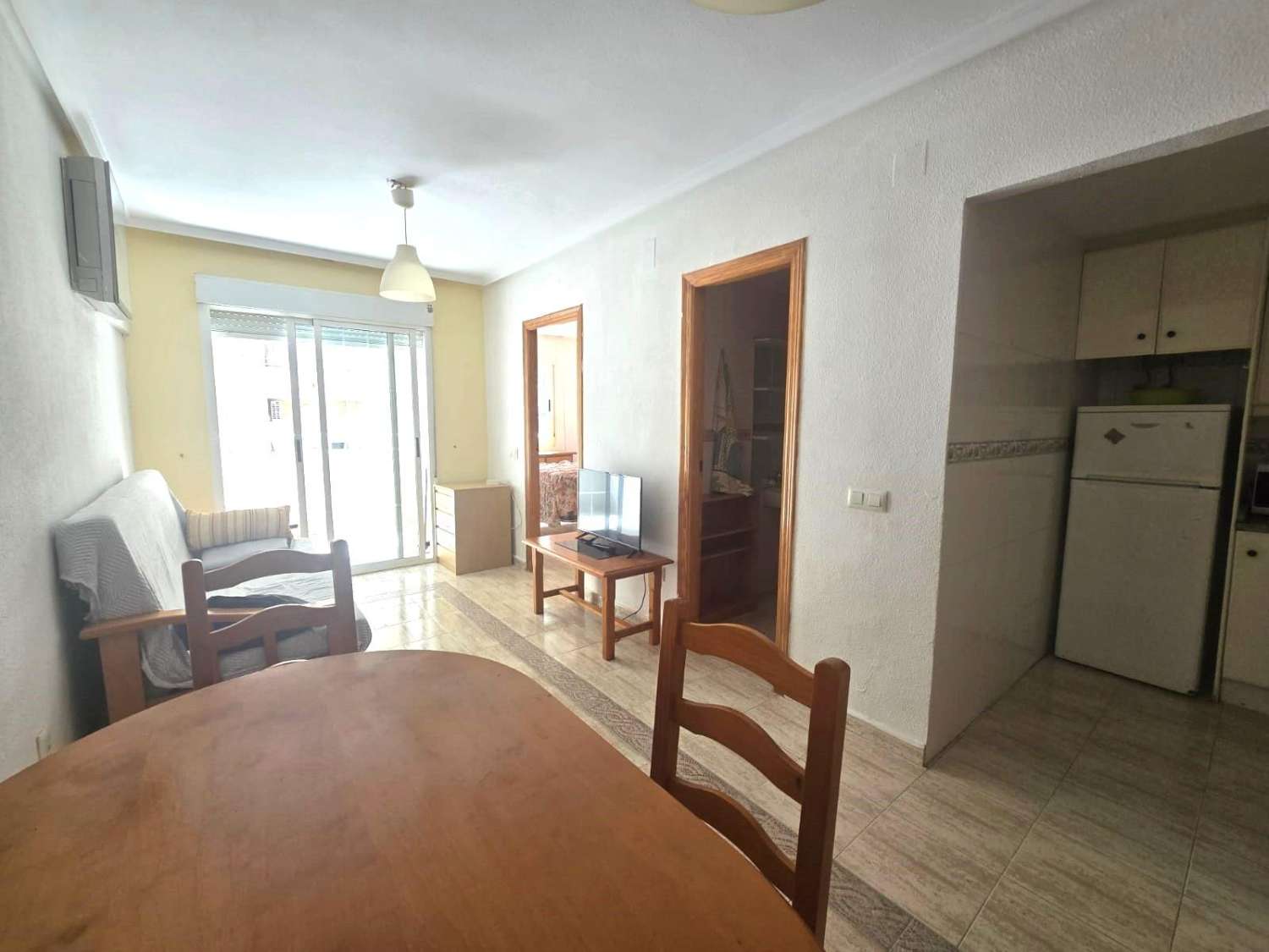 APARTAMENTO CON TERRAZA, ASCENSOR Y A SOLO 10 MINUTOS DE LAS PLAYAS DE LOS LOCOS Y DEL CURA