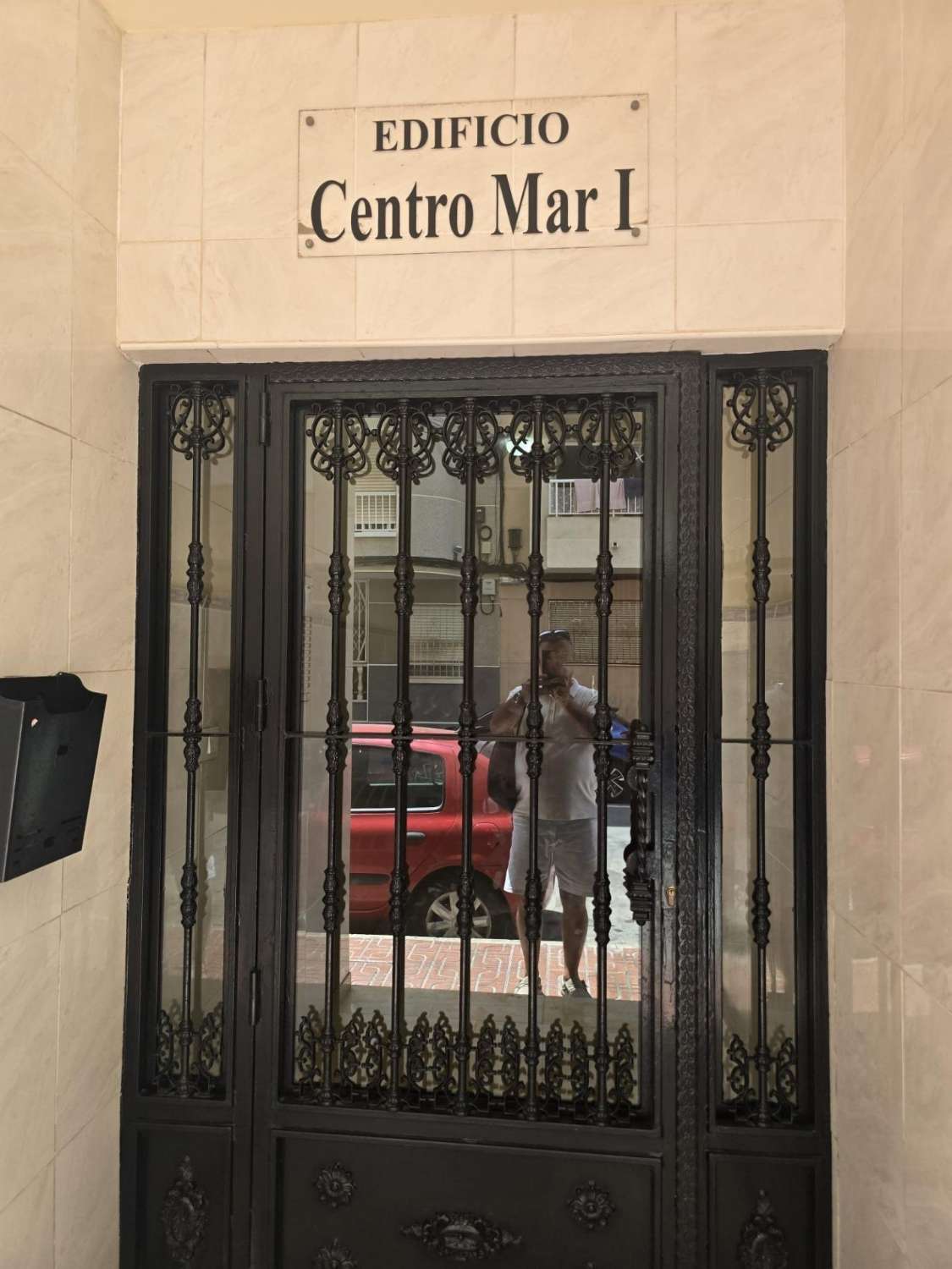 APARTAMENTO CON TERRAZA, ASCENSOR Y A SOLO 10 MINUTOS DE LAS PLAYAS DE LOS LOCOS Y DEL CURA