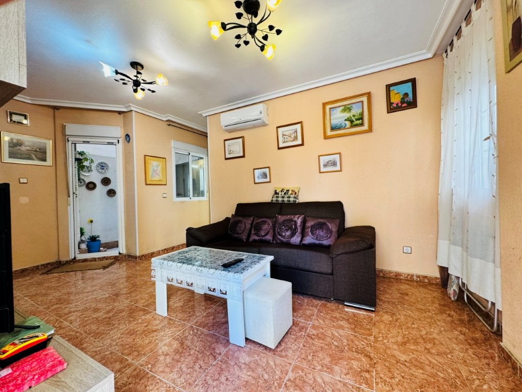 APARTAMENTO CÉNTRICO A 200 METROS DE LA PLAYA EN LA MATA