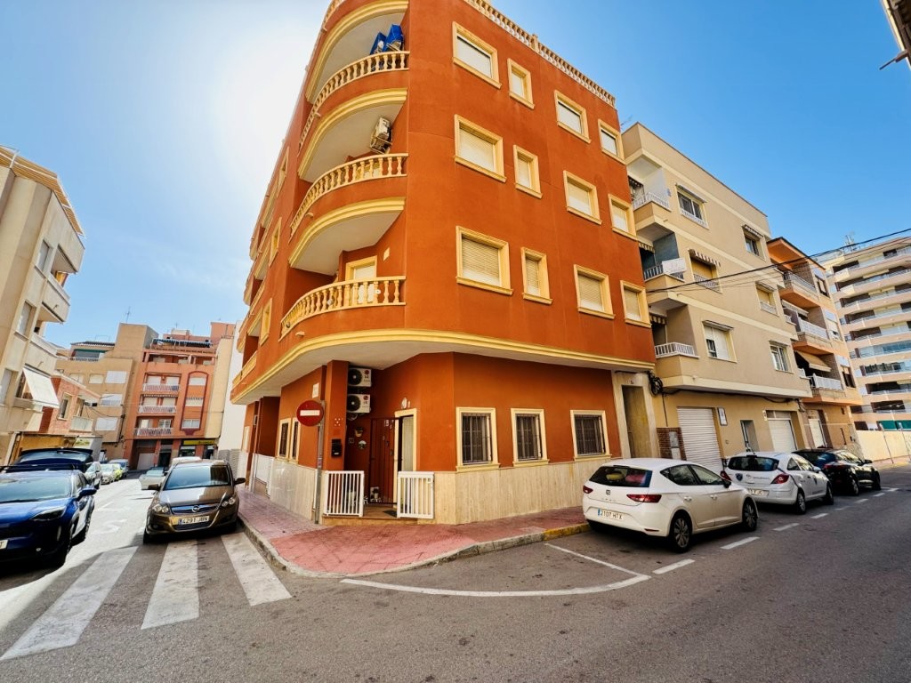 APARTAMENTO CÉNTRICO A 200 METROS DE LA PLAYA EN LA MATA