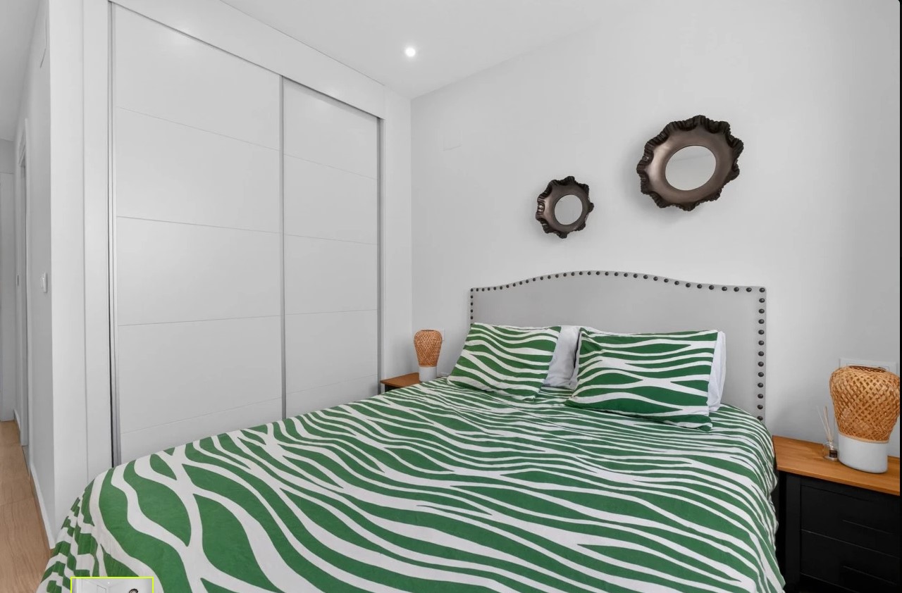 ÁTICO SEMINUEVO CON SOLÁRIUM DE 71 M², VISTAS A LAS SALINAS, PISCINA, GARAJE Y TRASTERO