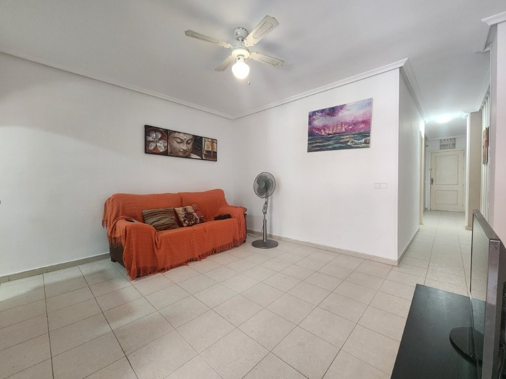 APARTAMENTO CON VISTAS LATERALES AL MAR, PISCINA Y TERRAZA A SOLO 300 METROS DE LA PLAYA DEL ACEQUIÓN