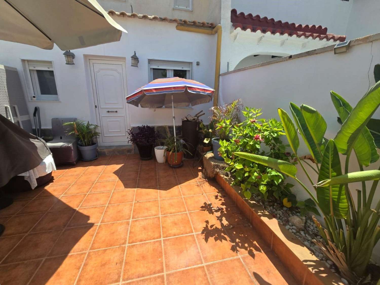 ESPECTACULAR DÚPLEX DE 3 PLANTAS CON 2 TERRAZAS, SOLÁRIUM Y PISCINA EN LOS BALCONES