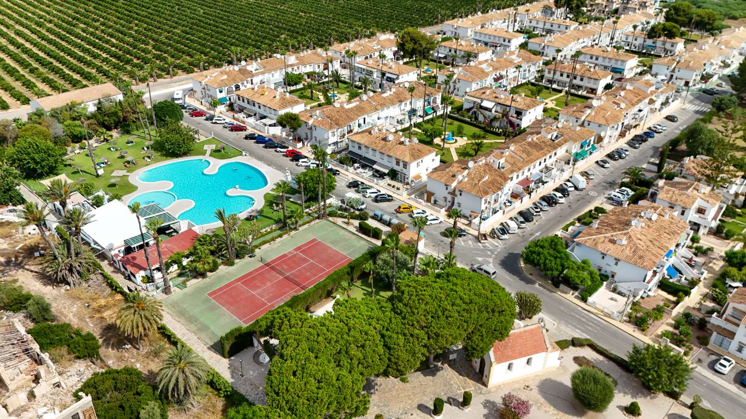 APARTAMENTO LISTO PARA ENTRAR A VIVIR EN LAGO JARDÍN CON PISCINA, TERRAZA Y EXCELENTE UBICACIÓN