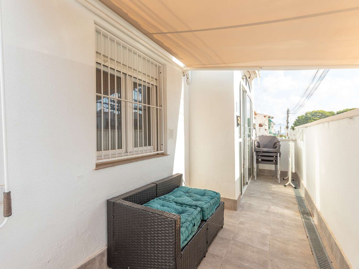 APARTAMENTO LISTO PARA ENTRAR A VIVIR EN LAGO JARDÍN CON PISCINA, TERRAZA Y EXCELENTE UBICACIÓN