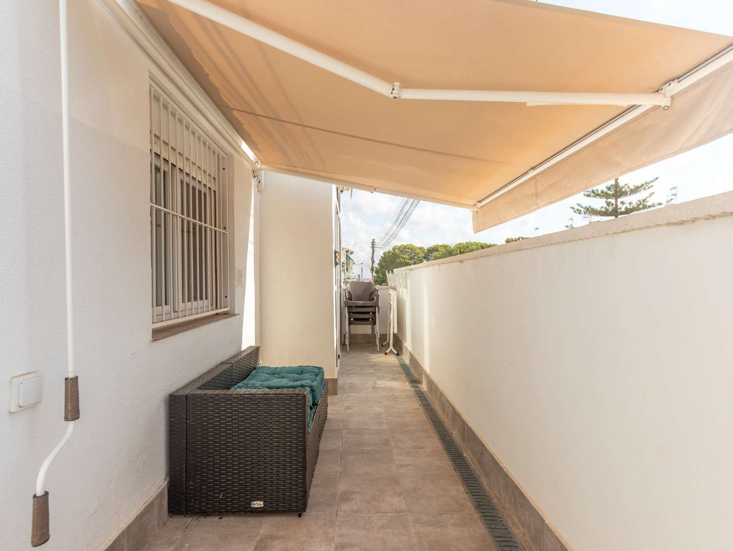 APARTAMENTO LISTO PARA ENTRAR A VIVIR EN LAGO JARDÍN CON PISCINA, TERRAZA Y EXCELENTE UBICACIÓN