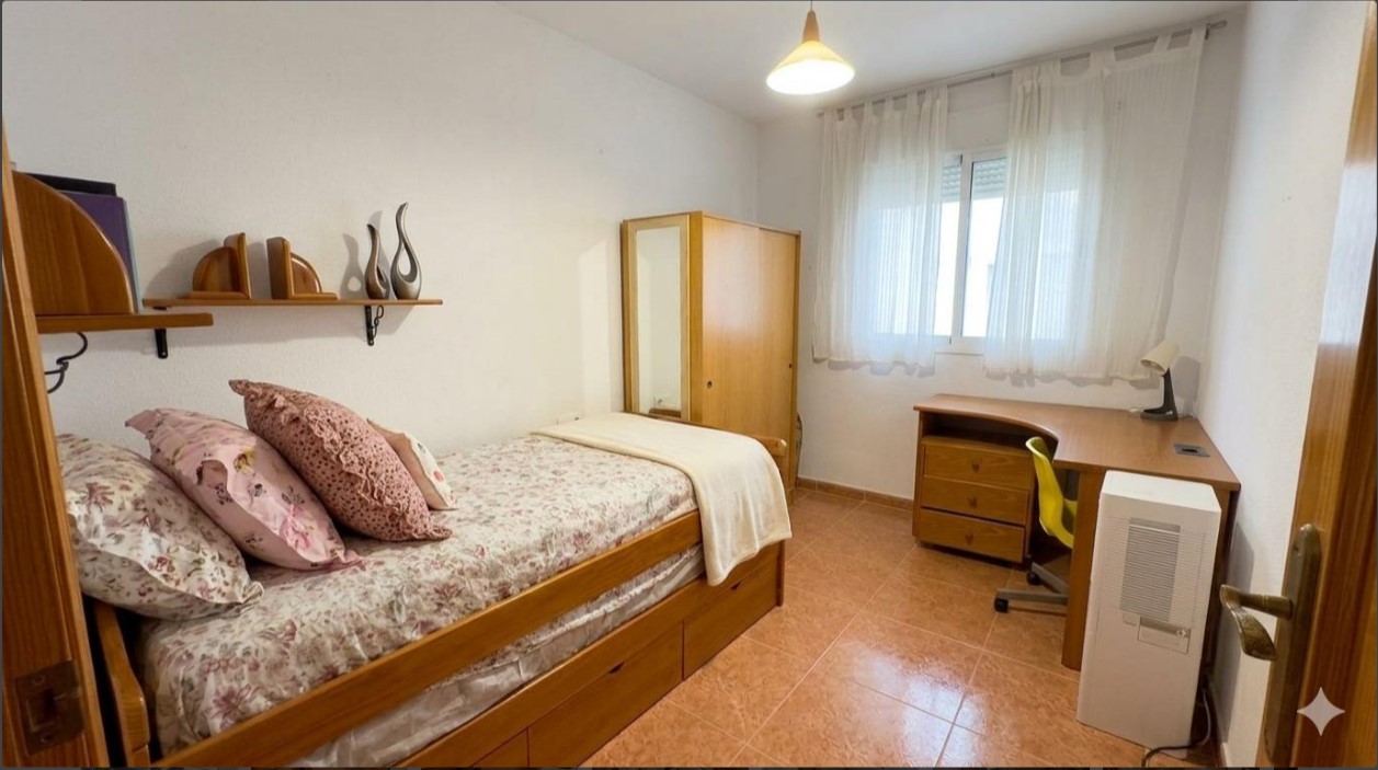 APARTMENT WITH SEA VIEWS, TERRACE, GARAGE AND POOL IN PLAYA HONDA