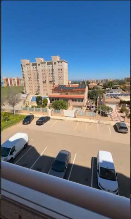 APARTMENT WITH SEA VIEWS, TERRACE, GARAGE AND POOL IN PLAYA HONDA