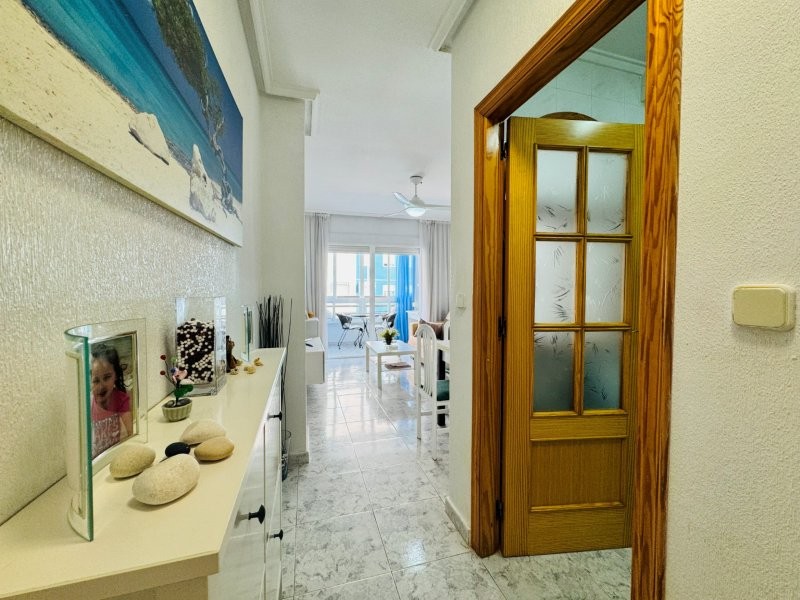 APARTAMENTO IMPECABLE A 200 METROS DE LA PLAYA EN LA MATA CON AMPLIO TRASTERO