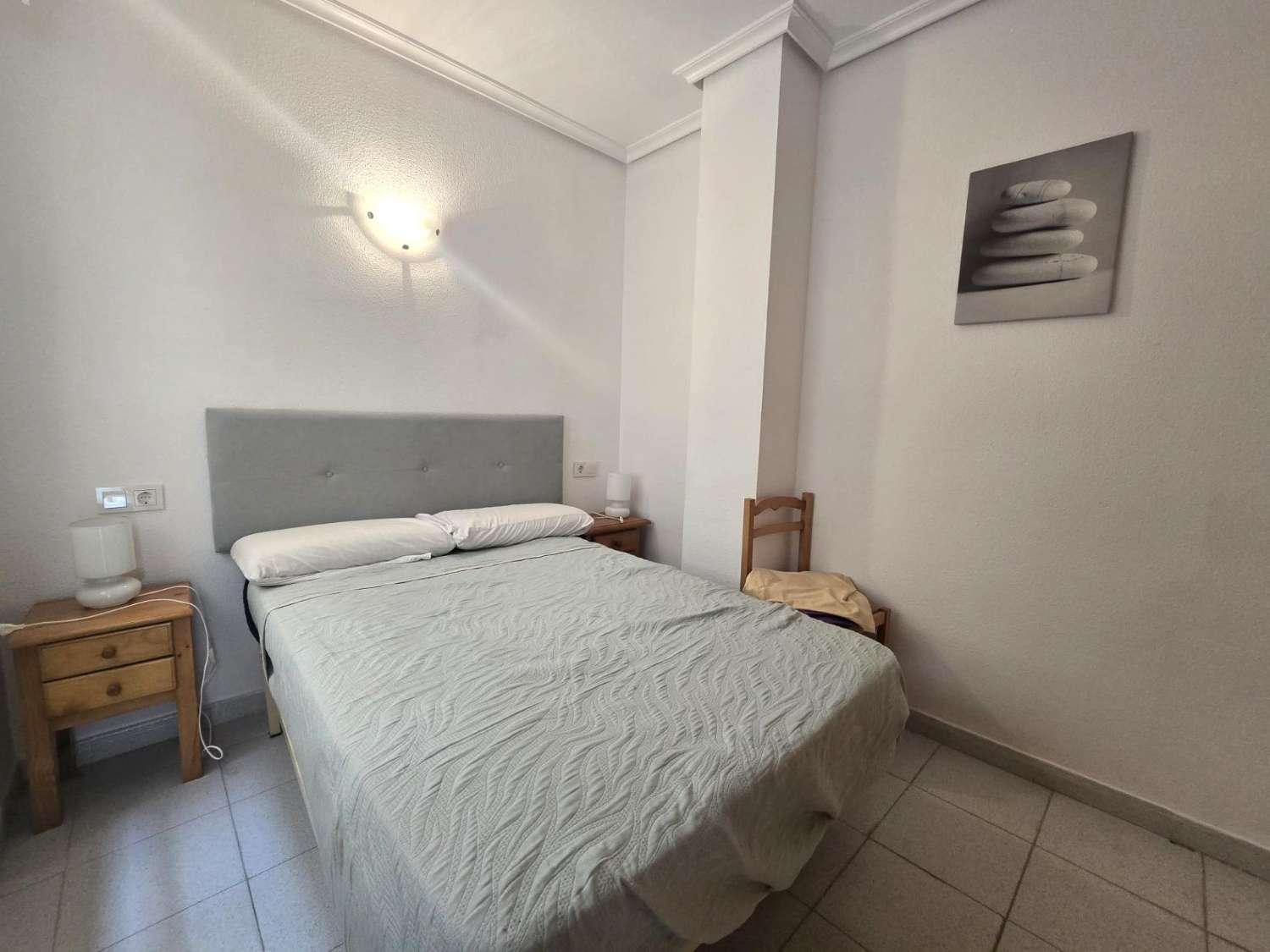 MODERN APPARTEMENT 5 MINUTEN VAN ZEE MET TERRAS EN ZIJKANT
