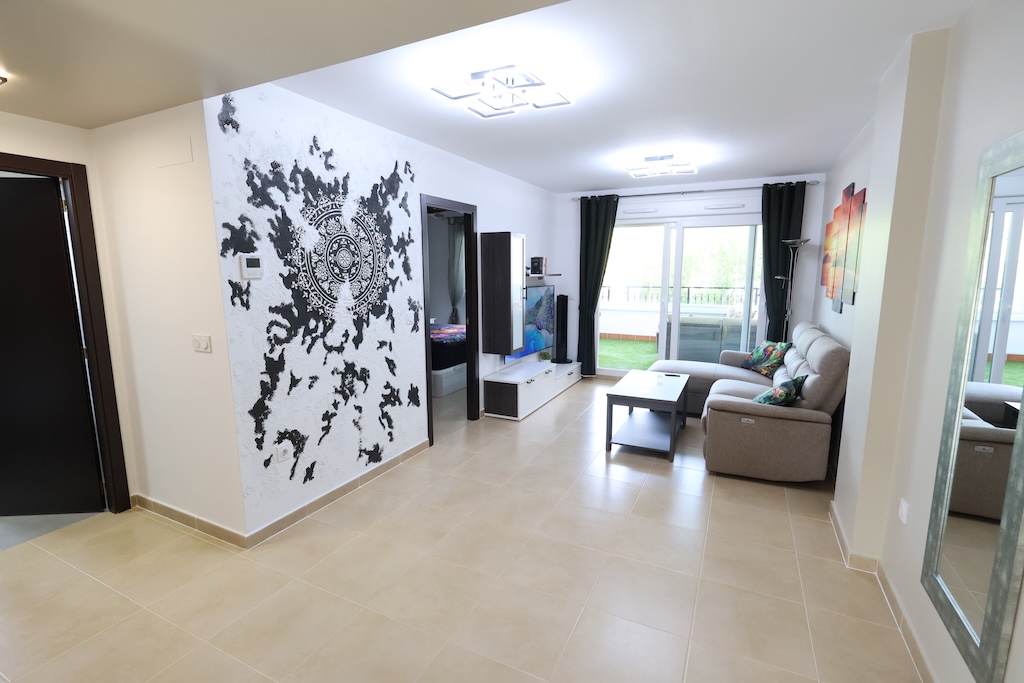 APARTAMENTO CON VISTAS PANORÁMICAS Y GRAN TERRAZA ACRISTALADA EN VILLAMARTÍN GOLF