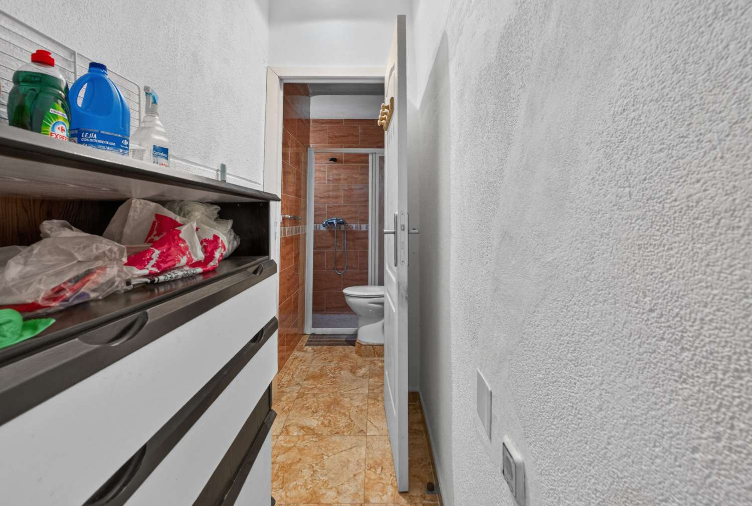 ADOSADO DE 3 DORMITORIOS CON SOLÁRIUM PRIVADO Y 2 PISCINAS COMUNITARIAS EN TORREVIEJA
