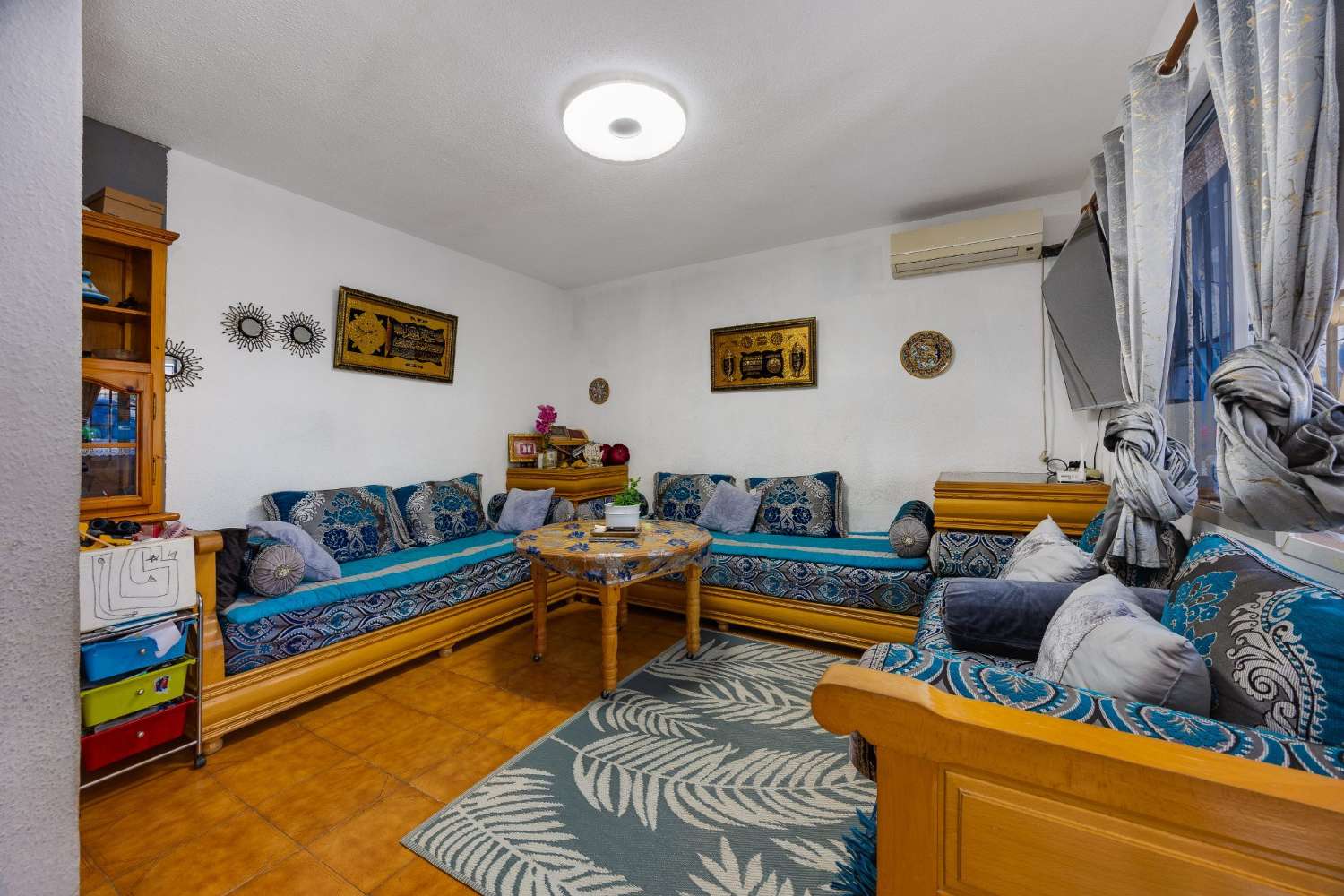 ADOSADO EN PLANTA BAJA CON JARDÍN PRIVADO EN NUEVA TORREVIEJA