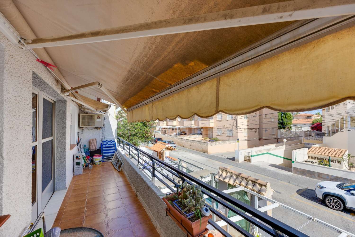 ADOSADO EN PLANTA BAJA CON JARDÍN PRIVADO EN NUEVA TORREVIEJA