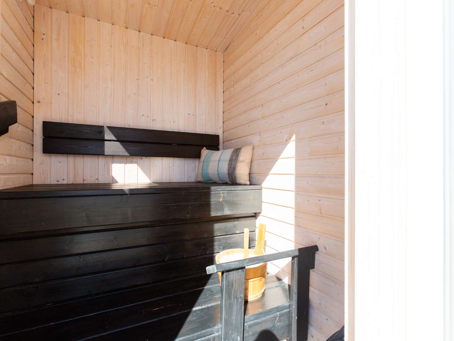 NYBYGGET PENTHOUSE MED PRIVAT SOLARIUM, SAUNA OG GARAGE I CENTRUM AF TORREVIEJA
