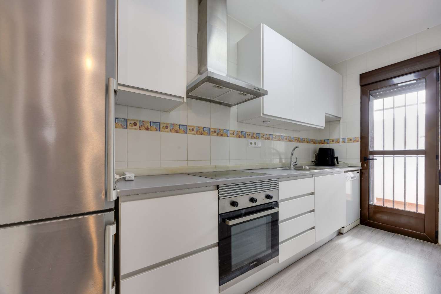 ADOSADO DE 85 M² EN LO PAGÁN, CERCA DEL CENTRO Y DE LAS PLAYAS DEL MAR MENOR