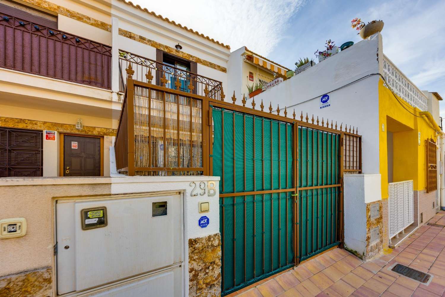 ADOSADO DE 85 M² EN LO PAGÁN, CERCA DEL CENTRO Y DE LAS PLAYAS DEL MAR MENOR